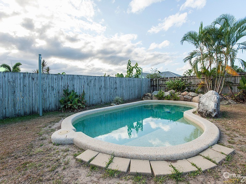 26 Bayil Drive, Cooya Beach QLD 4873