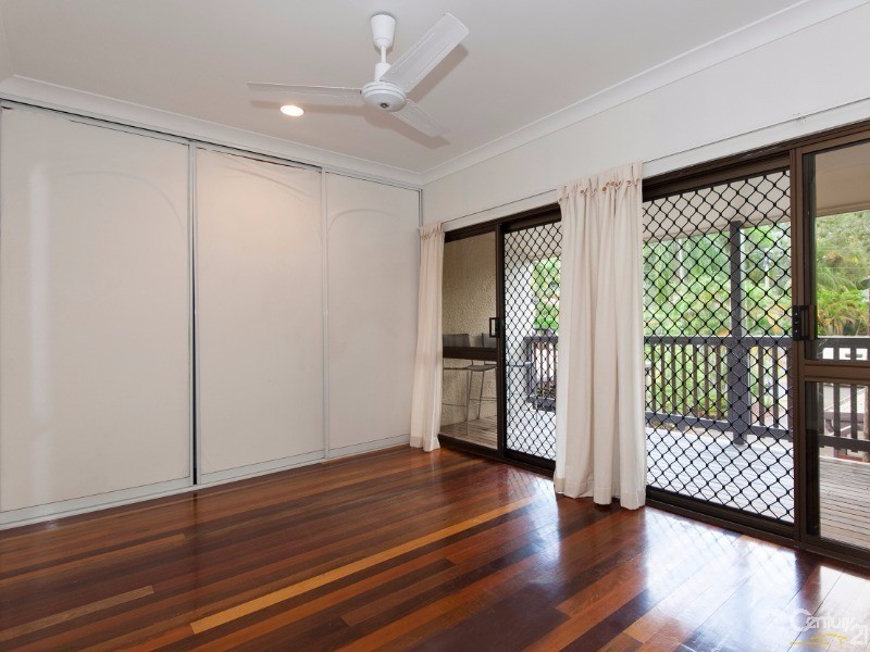 1/5 Tropic Court, Port Douglas QLD 4877