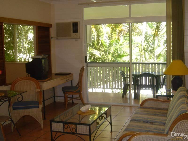 8/21  Davidson Street, Port Douglas QLD 4877