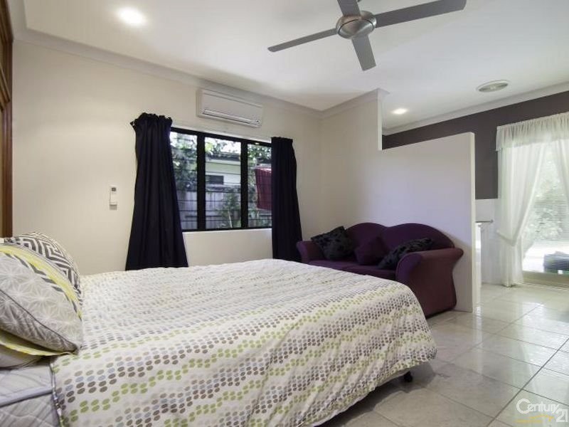 35 Birdwing Street, Port Douglas QLD 4877