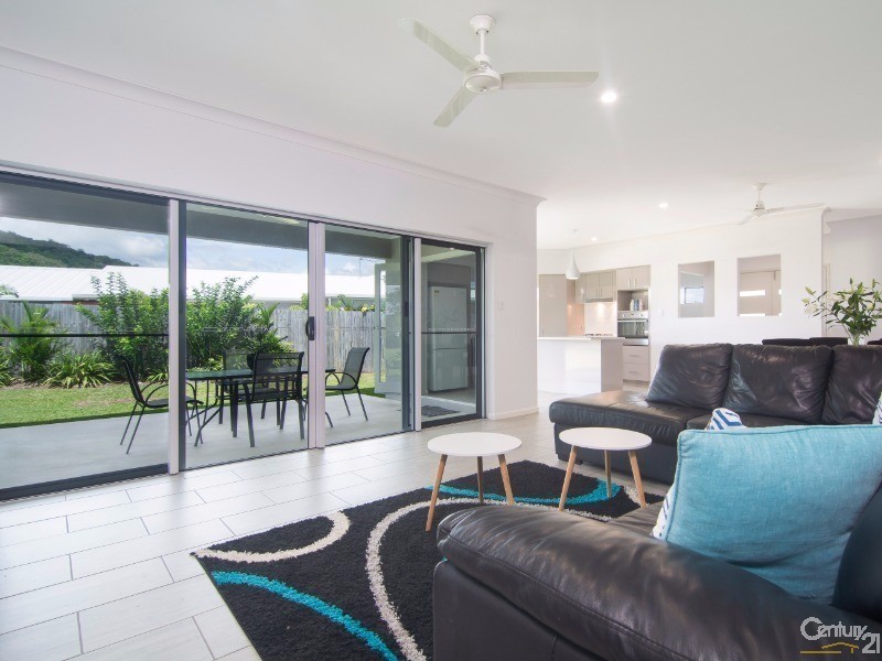 12 Dawal Close, Cooya Beach QLD 4873