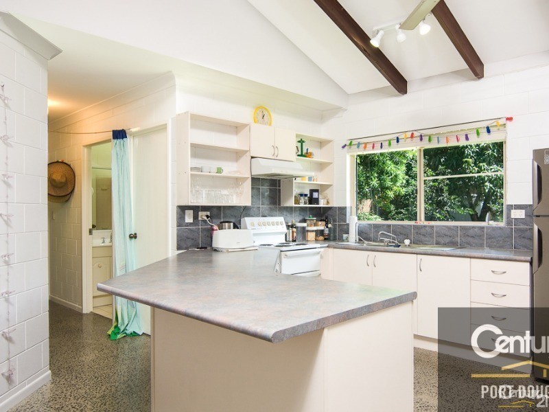 2 Thooleer Close, Cooya Beach QLD 4873