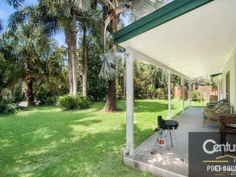 2 Thooleer Close, Cooya Beach QLD 4873