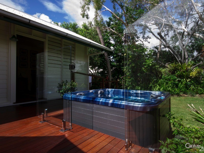 4 RUBY CLOSE, Port Douglas QLD 4877