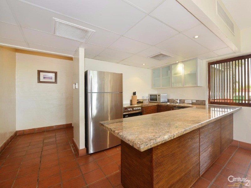 218/2 Macrossan Street, Port Douglas QLD 4877