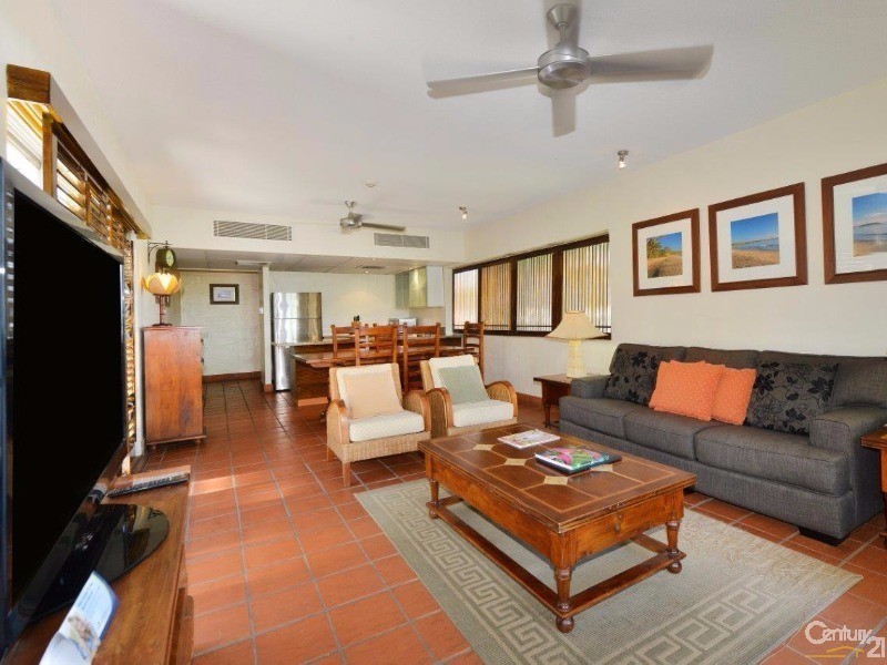 218/2 Macrossan Street, Port Douglas QLD 4877