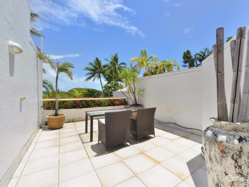 218/2 Macrossan Street, Port Douglas QLD 4877