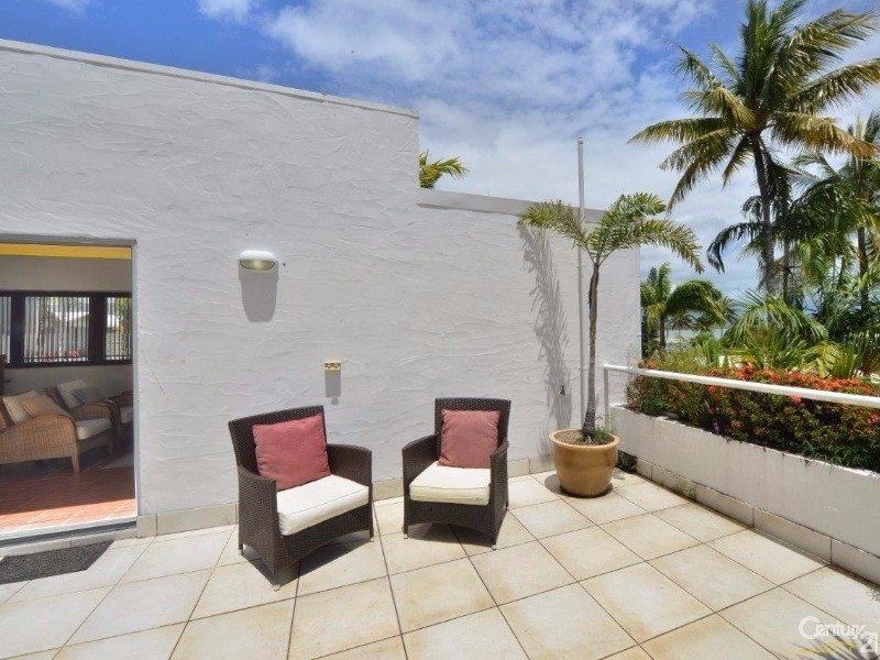 218/2 Macrossan Street, Port Douglas QLD 4877