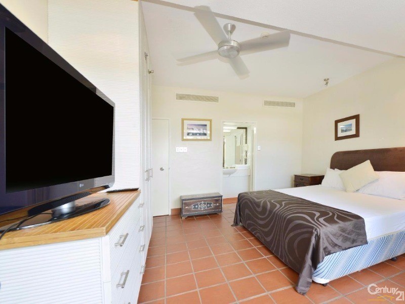 218/2 Macrossan Street, Port Douglas QLD 4877