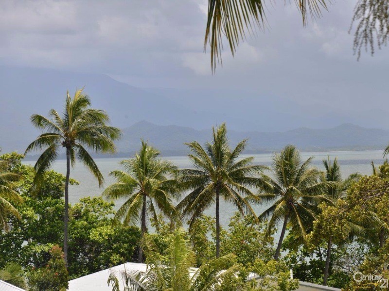 218/2 Macrossan Street, Port Douglas QLD 4877