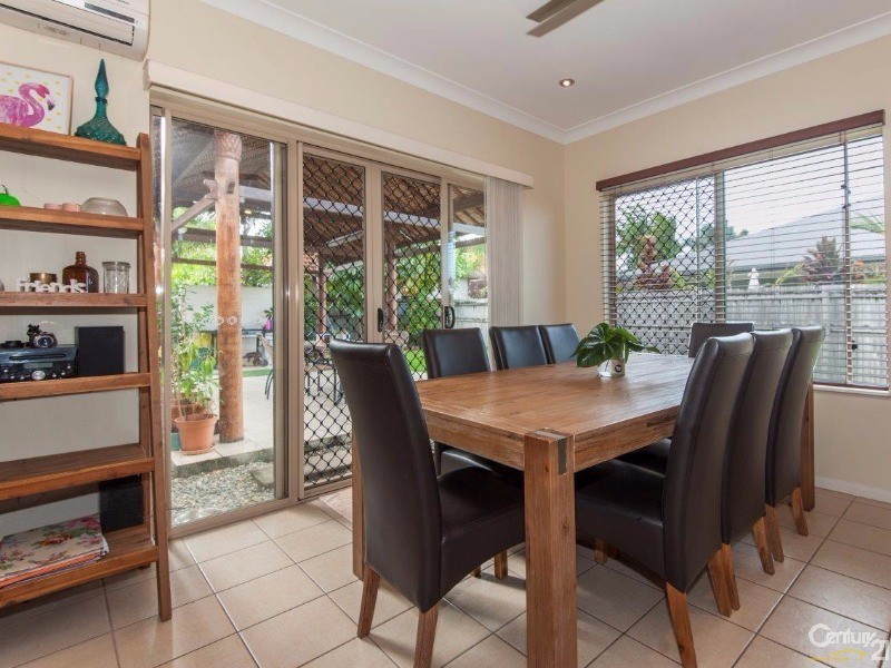 28 Shearwater Street, Port Douglas QLD 4877