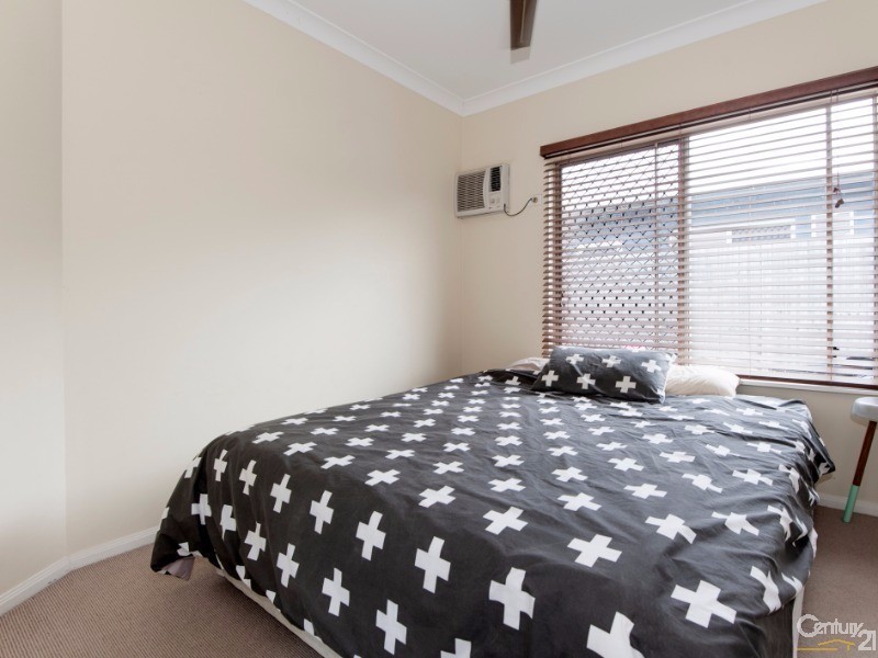 28 Shearwater Street, Port Douglas QLD 4877