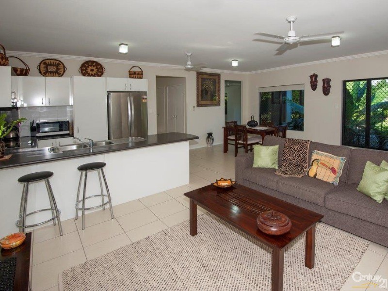 9 Bayil Drive, Cooya Beach QLD 4873