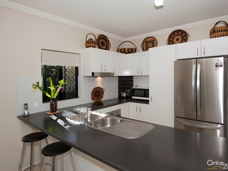 9 Bayil Drive, Cooya Beach QLD 4873