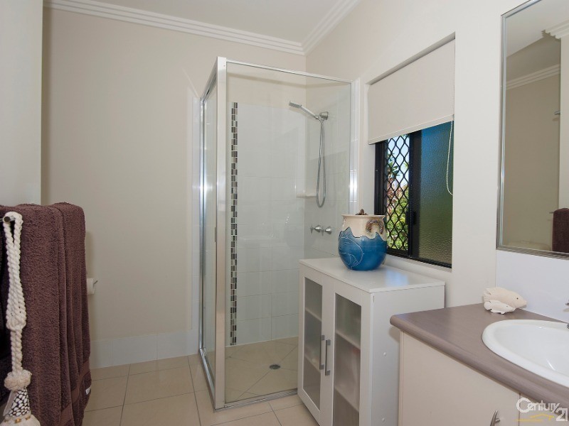 9 Bayil Drive, Cooya Beach QLD 4873