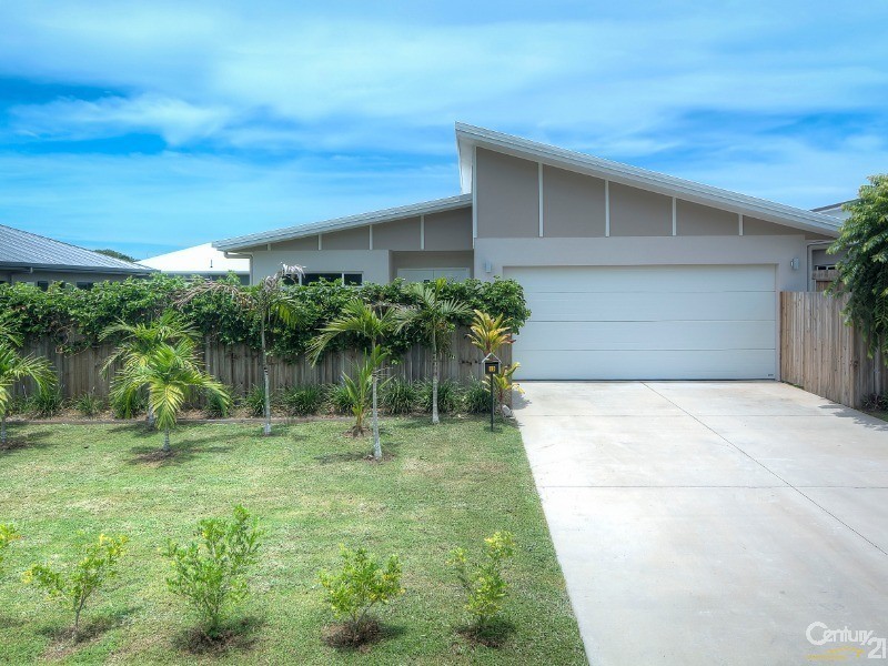 10 Julaji Close, Cooya Beach QLD 4873