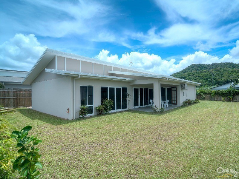 10 Julaji Close, Cooya Beach QLD 4873