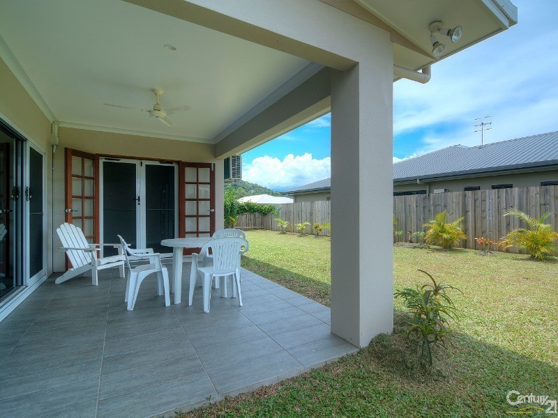 10 Julaji Close, Cooya Beach QLD 4873