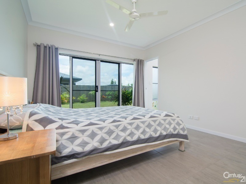 10 Julaji Close, Cooya Beach QLD 4873