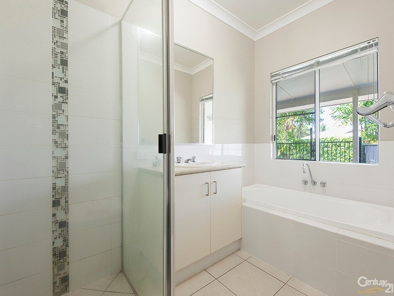 7 Shearwater Street, Port Douglas QLD 4877