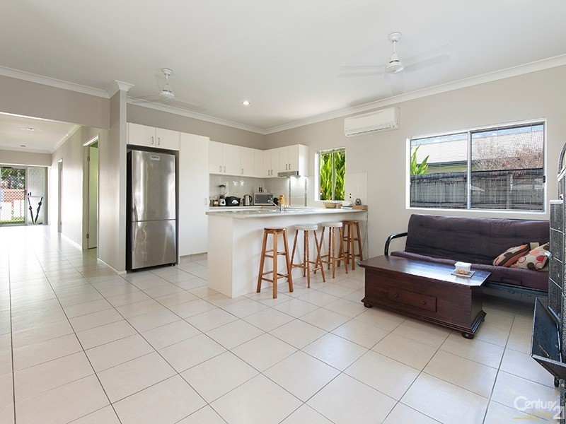 7 Shearwater Street, Port Douglas QLD 4877