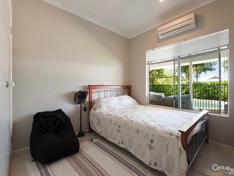 7 Shearwater Street, Port Douglas QLD 4877