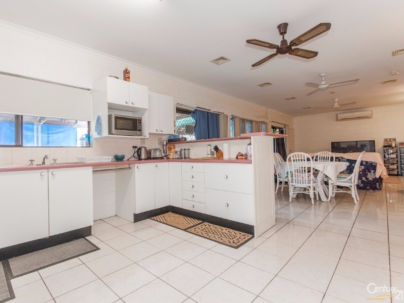 21 Nautilus, Port Douglas QLD 4877