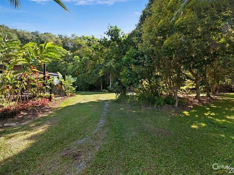 27 Jabeva Close, Miallo QLD 4873