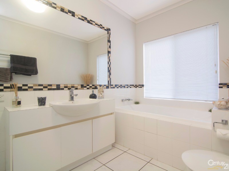 6 Trochus Close, Port Douglas QLD 4877