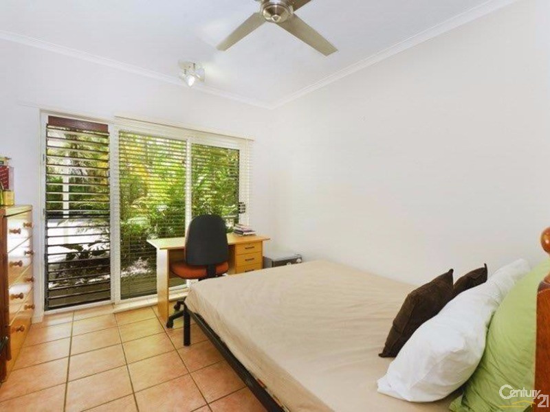 Port Douglas QLD 4877