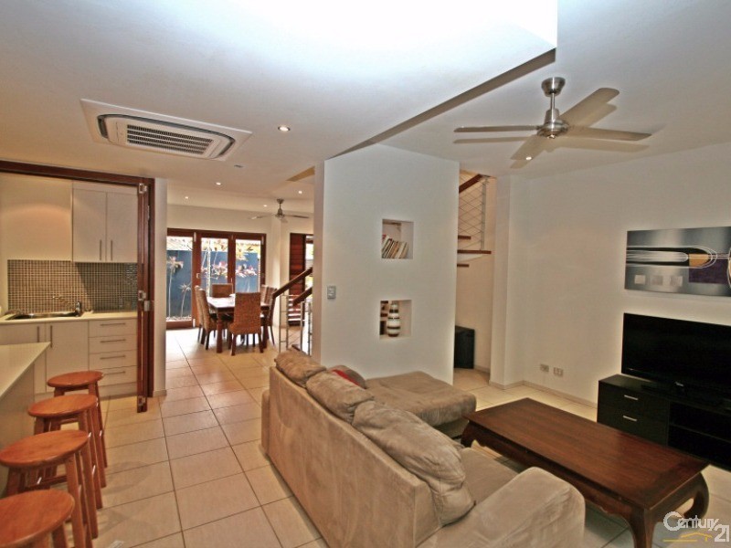 2/18 Andrews Close, Port Douglas QLD 4877