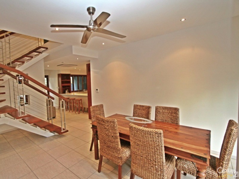 2/18 Andrews Close, Port Douglas QLD 4877