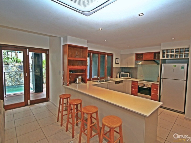 2/18 Andrews Close, Port Douglas QLD 4877