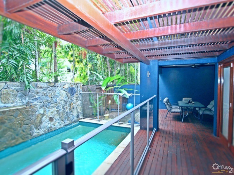 2/18 Andrews Close, Port Douglas QLD 4877
