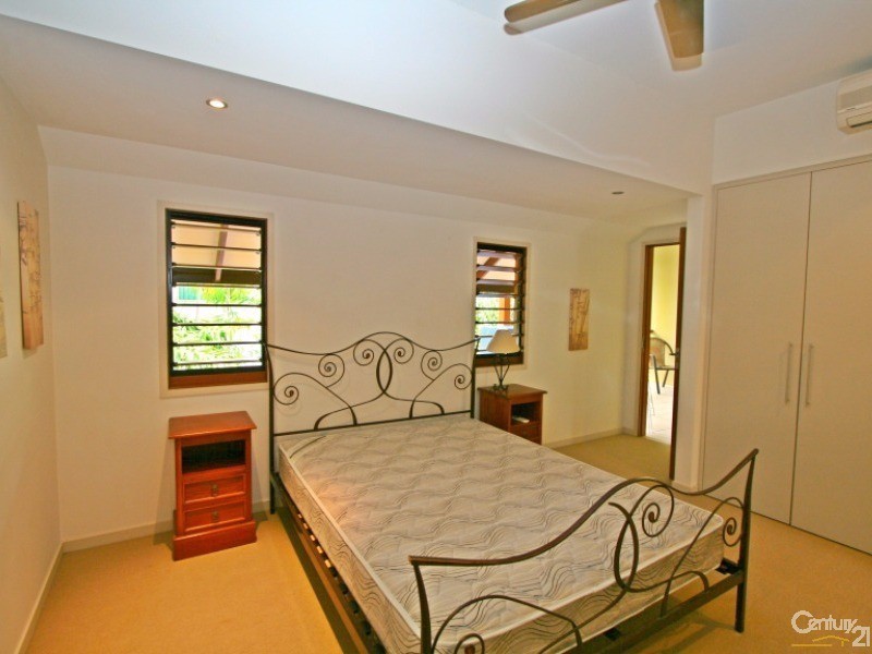 2/18 Andrews Close, Port Douglas QLD 4877