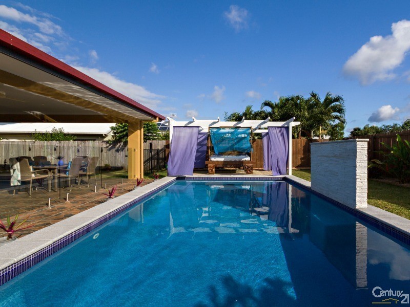 3 Yidi Close, Cooya Beach QLD 4873