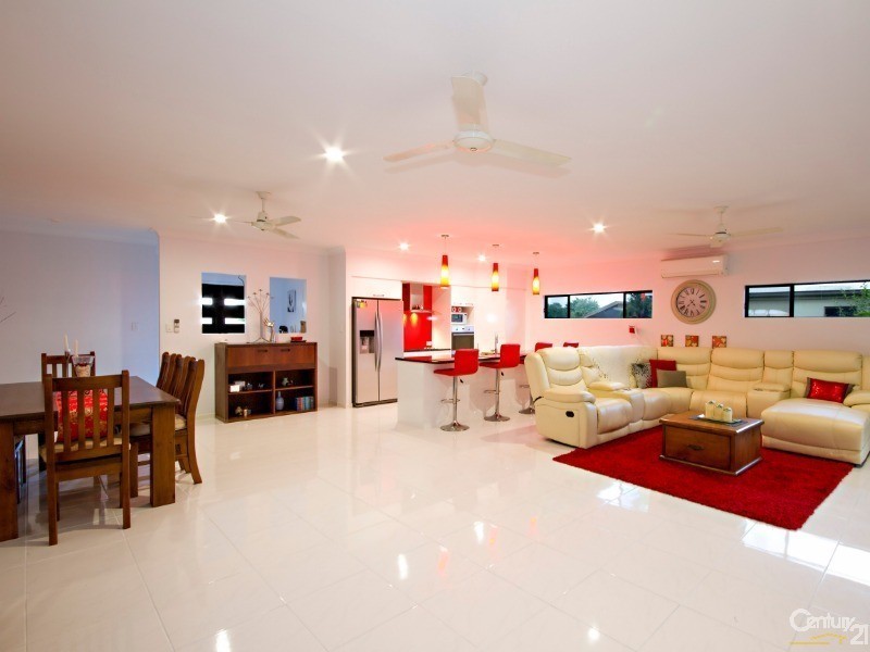 3 Yidi Close, Cooya Beach QLD 4873