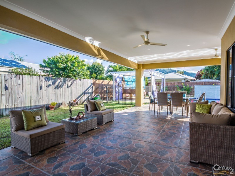 3 Yidi Close, Cooya Beach QLD 4873