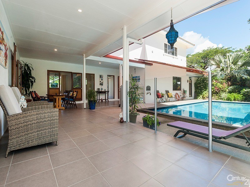3 Endeavour St, Port Douglas QLD 4877