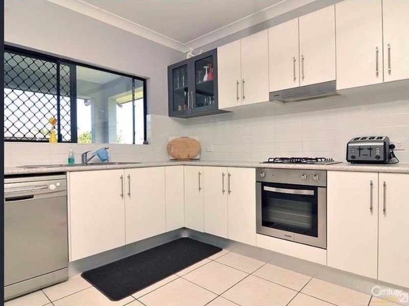 56 Cooya Beach Road, Cooya Beach QLD 4873