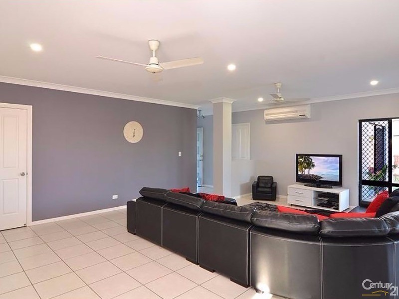 56 Cooya Beach Road, Cooya Beach QLD 4873