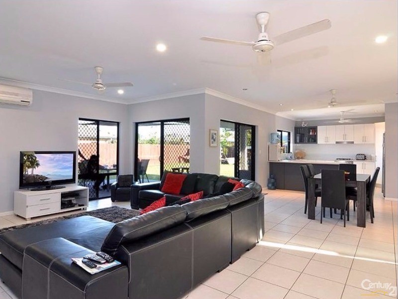 56 Cooya Beach Road, Cooya Beach QLD 4873