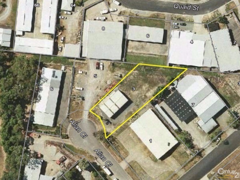 3 Allan Close, Mossman Gorge QLD 4873