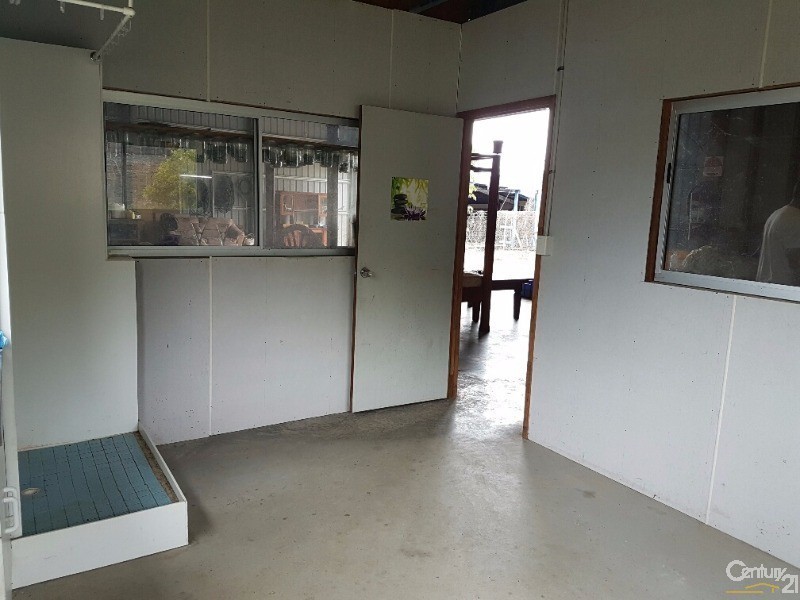 3 Allan Close, Mossman Gorge QLD 4873