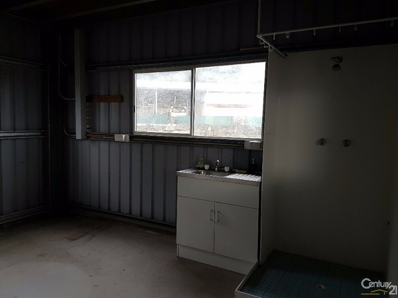 3 Allan Close, Mossman Gorge QLD 4873