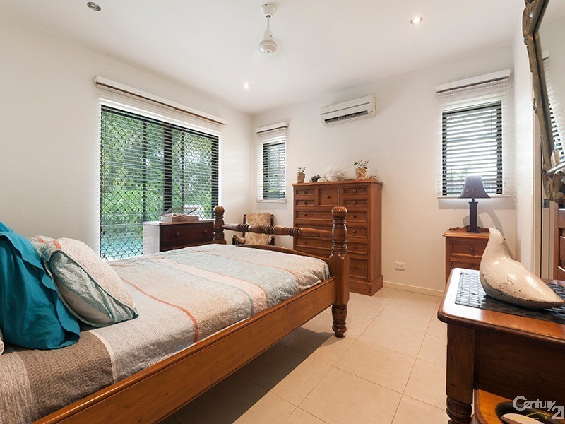 36 Brolga Street, Port Douglas QLD 4877