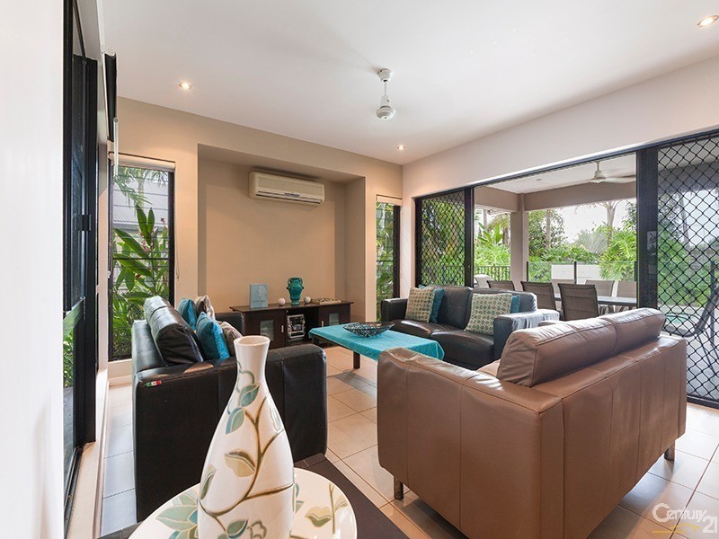 36 Brolga Street, Port Douglas QLD 4877