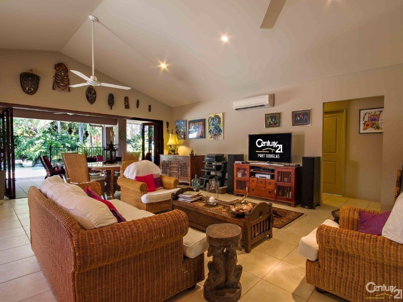 11 Bower Close, Port Douglas QLD 4877