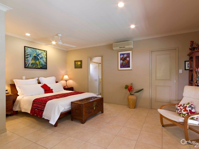 11 Bower Close, Port Douglas QLD 4877