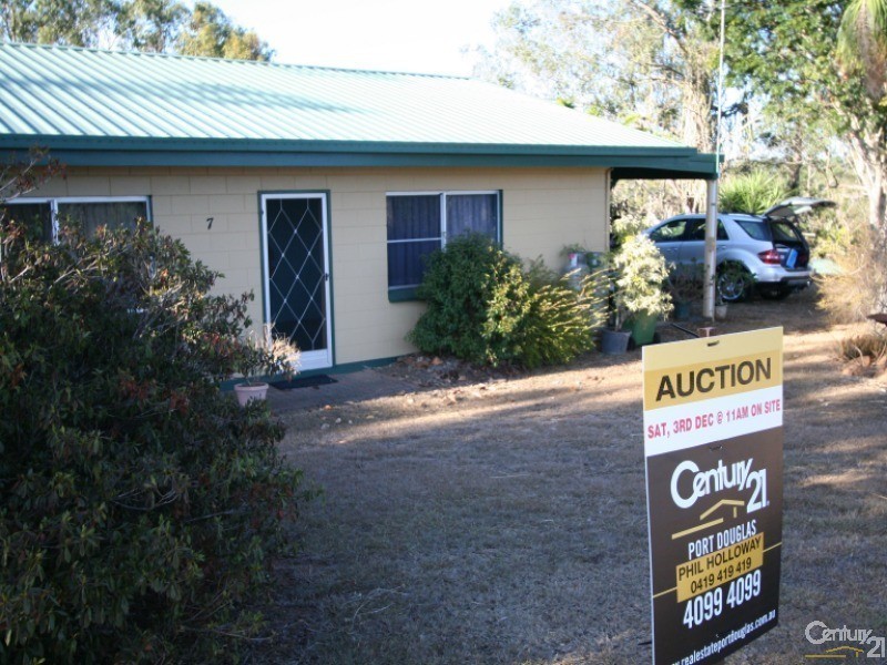 7-9  Santowski Crescent, Mount Molloy QLD 4871